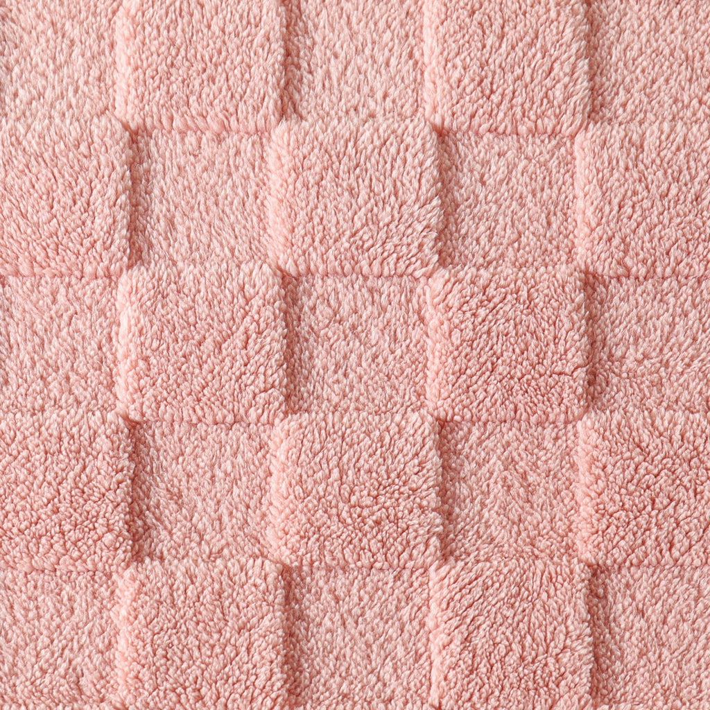 Cozy Fleece Fleece Throw Blanket for Couch, Super Soft Warm Lightweight Checkered Pattern Blanket for All Seasons, Pink, 50"x60" - Cozy Fleece Throw Blanket for Couch & Bed Detail
