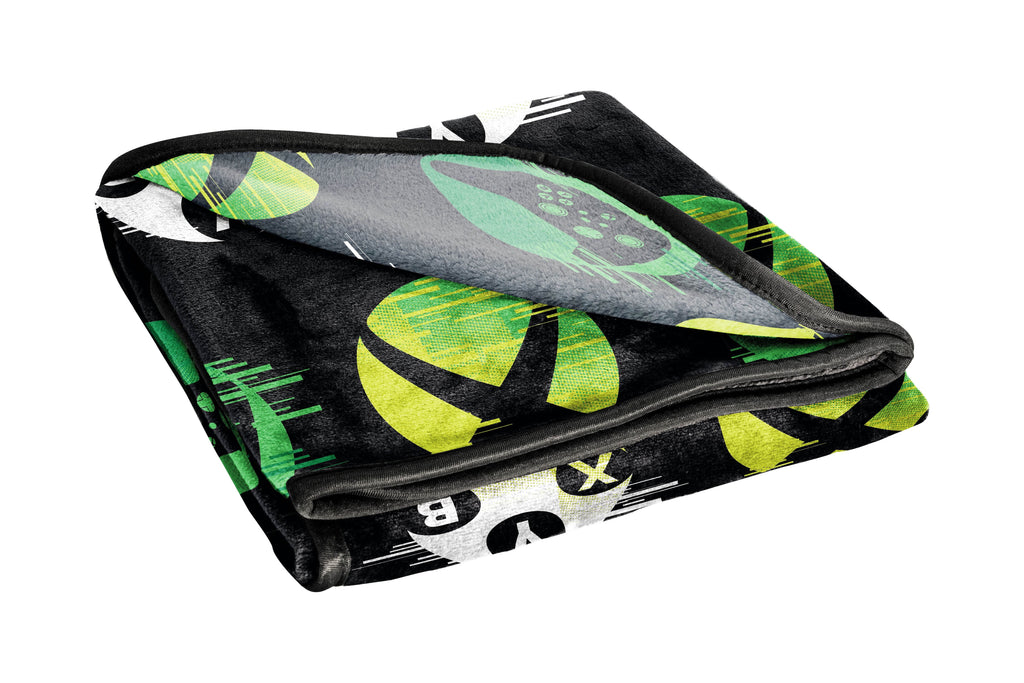 Super Soft Flannel Head Glow In The Dark Kids Throw Blanket, 46 x 60, Microfiber, Black - Super Soft Reversible Sherpa Flannel Blanket Detail