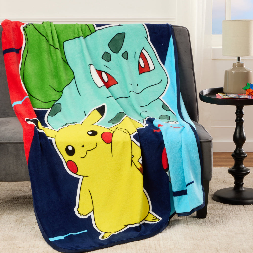 Super Soft Flannel Kids Print Fleece Throw Blanket, 46 x 60 - Super Soft Reversible Sherpa Flannel Blanket Detail