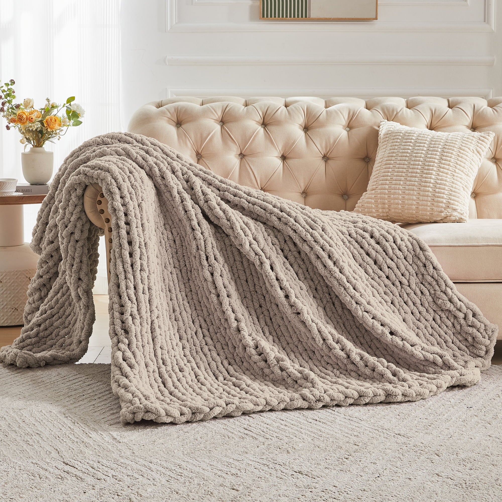 Super Soft Flannel Chunky Knit Throw Blanket Handmade Soft Throws for Couch Sofa Bed, 50" x 60" Taupe - Lightweight Plush Warm Blanket for All Seasons Detail