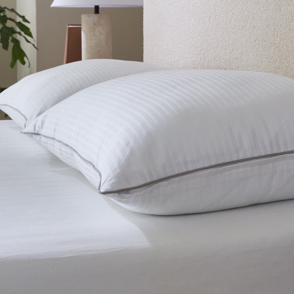 Orthopedic Support Down Alternative Bed Pillow, Standard/Queen - Orthopedic Shredded Foam Bed Pillow Set Detail