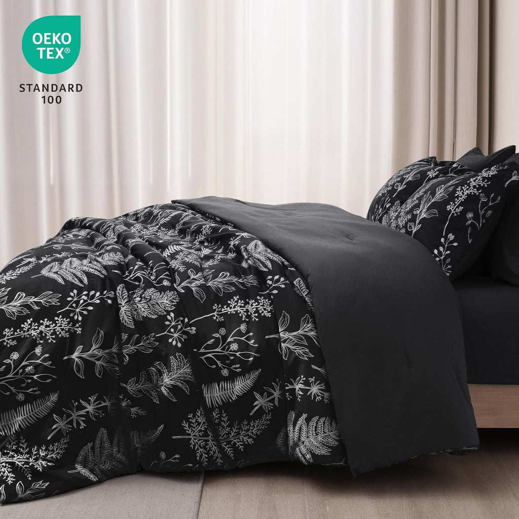 Luxurious Quilted 3 Pieces Printed Comforter Set Queen Size, Lightweight Botanical Floral Bed in a Bag, Ultra Soft Bedding Set with 1 R... - Hypoallergenic Ultra-Fluffy Quilt for Winter Detail