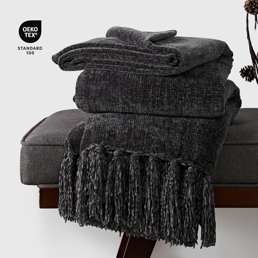 Super Soft Flannel Soft Chenille Throw Blanket for Couch, Cozy Plush Fuzzy Decorative Chenille Knit Throw Blanket with Tassels, Lightwei... - Super Soft Reversible Sherpa Flannel Blanket Detail