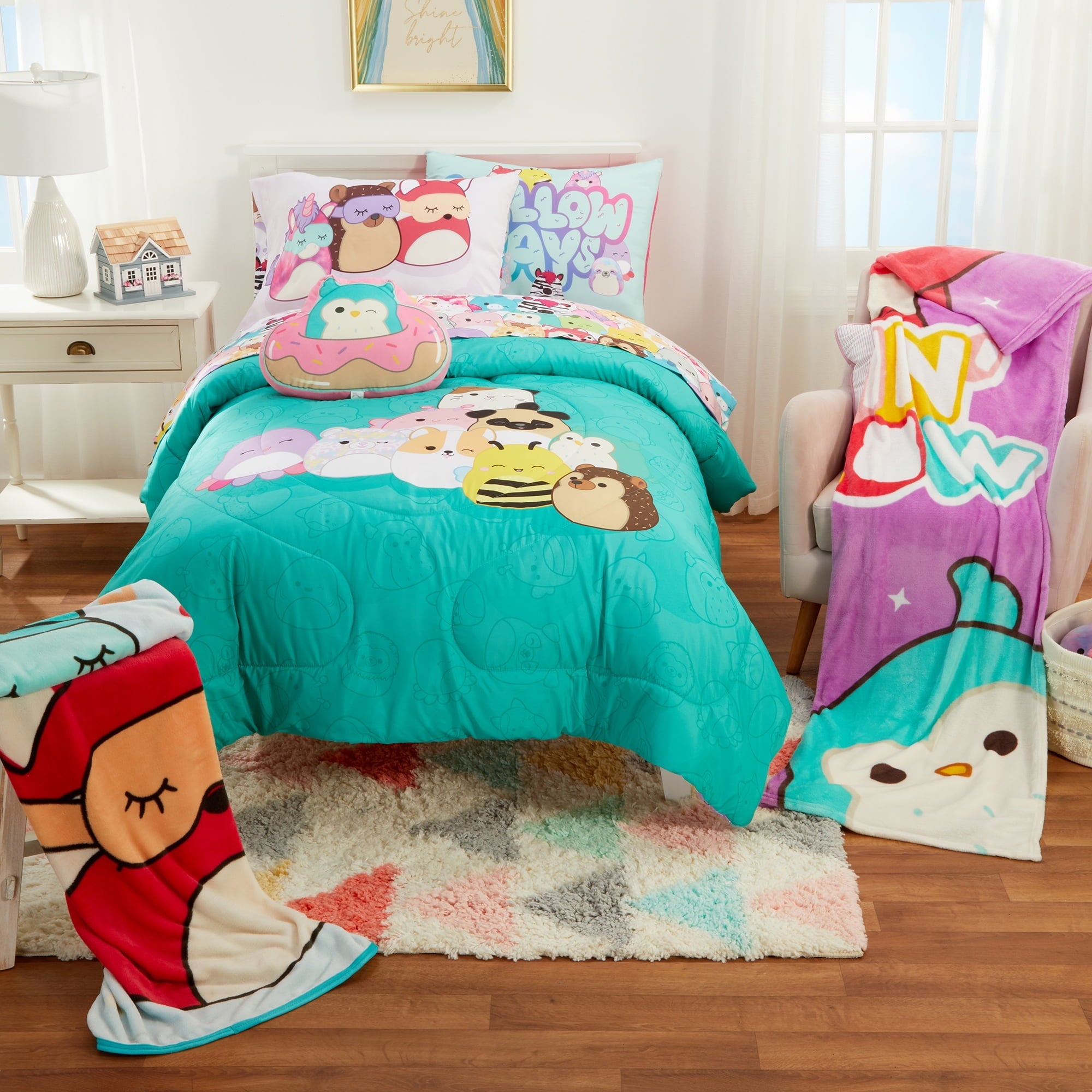 Fluffy Down Alternative Squishmallows Kids 2 Piece Teal Blue Reversible Comforter and Pillowcase set, Twin/full - Hypoallergenic Ultra-Fluffy Quilt for Winter Detail
