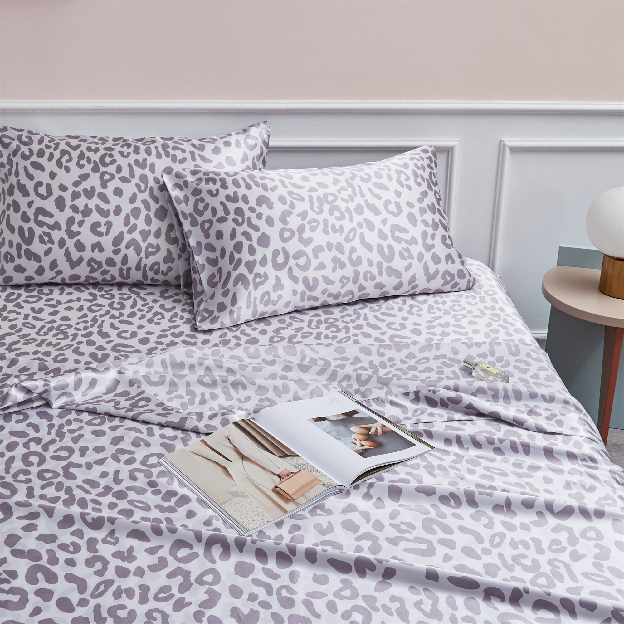 Breathable Luxury Satin Sheets Twin Silk Sheets Silver Leopard Bed Sheet Set Deep Pocket Bed Flat Fitted Sheet, 3-Pieces - Premium Ultra-Soft Pillowcase Pair for Sleeping Detail