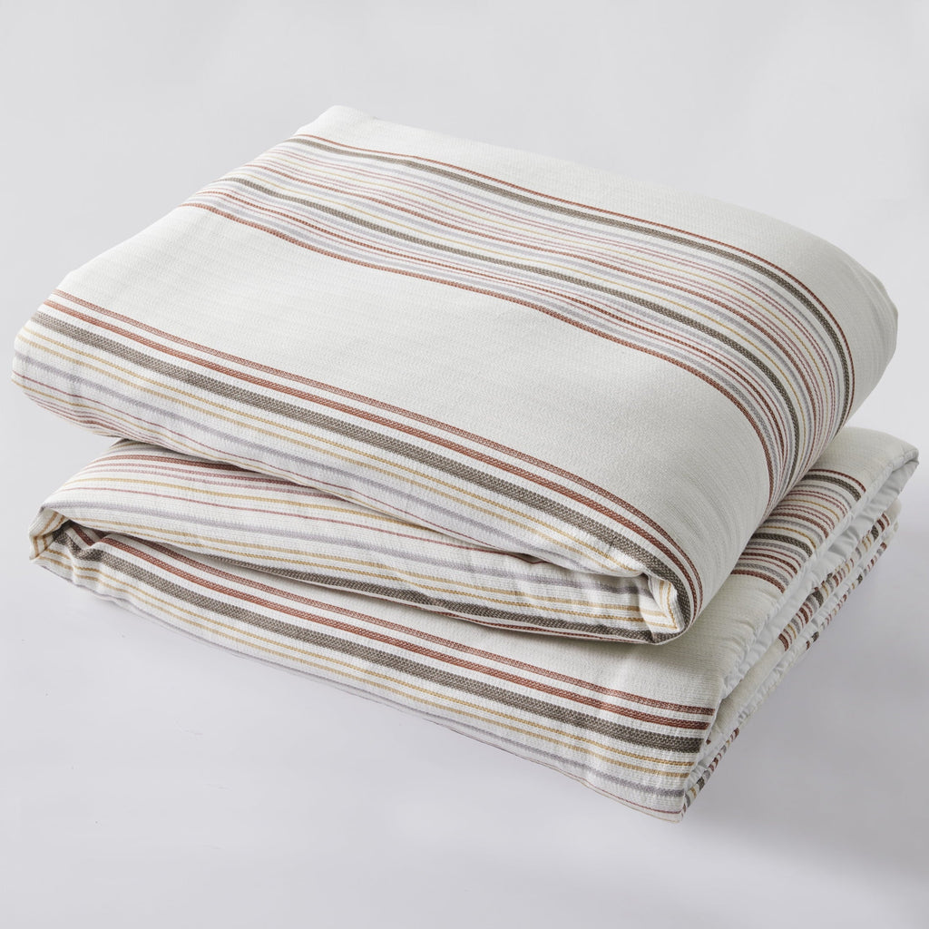 Hypoallergenic Cloud 3-Piece Red Yarn Dye Stripe Comforter Set, Full/Queen - Hypoallergenic Ultra-Fluffy Quilt for Winter Detail