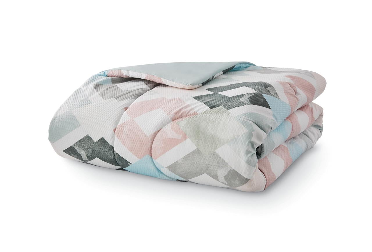 All-Season Reversible Marble Diamond 8-Piece Bed in a Bag Bedding Set, Twin/Twin XL - Luxurious Quilted Duvet Cover Set Detail