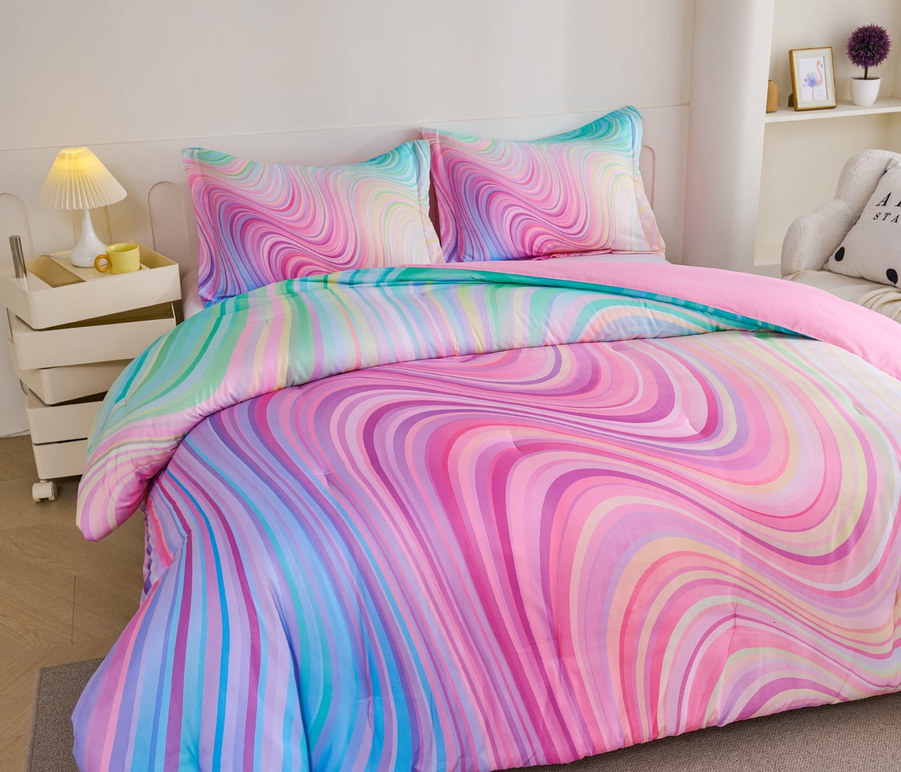 Hypoallergenic Cloud 3-Piece Abstract Tie Dye Comforter Set, Blue Pink Purple, Kids Bedding Set for Girls Full/Queen Size - Luxurious Quilted Duvet Cover Set Detail