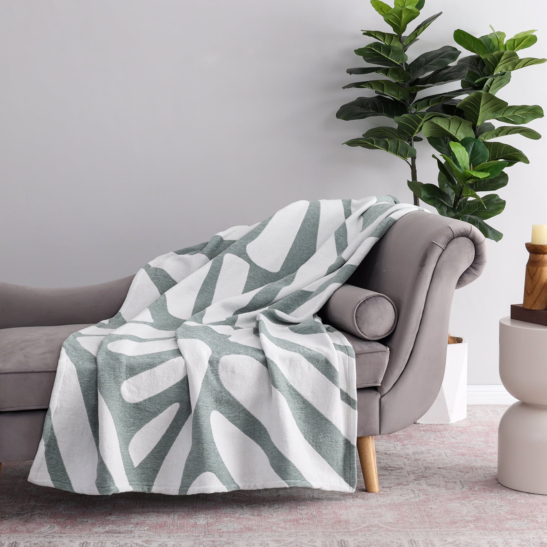 Super Soft Flannel Chenille Jacquard Soft Throw Blanket, Soft Sea - Lightweight Plush Warm Blanket for All Seasons Detail