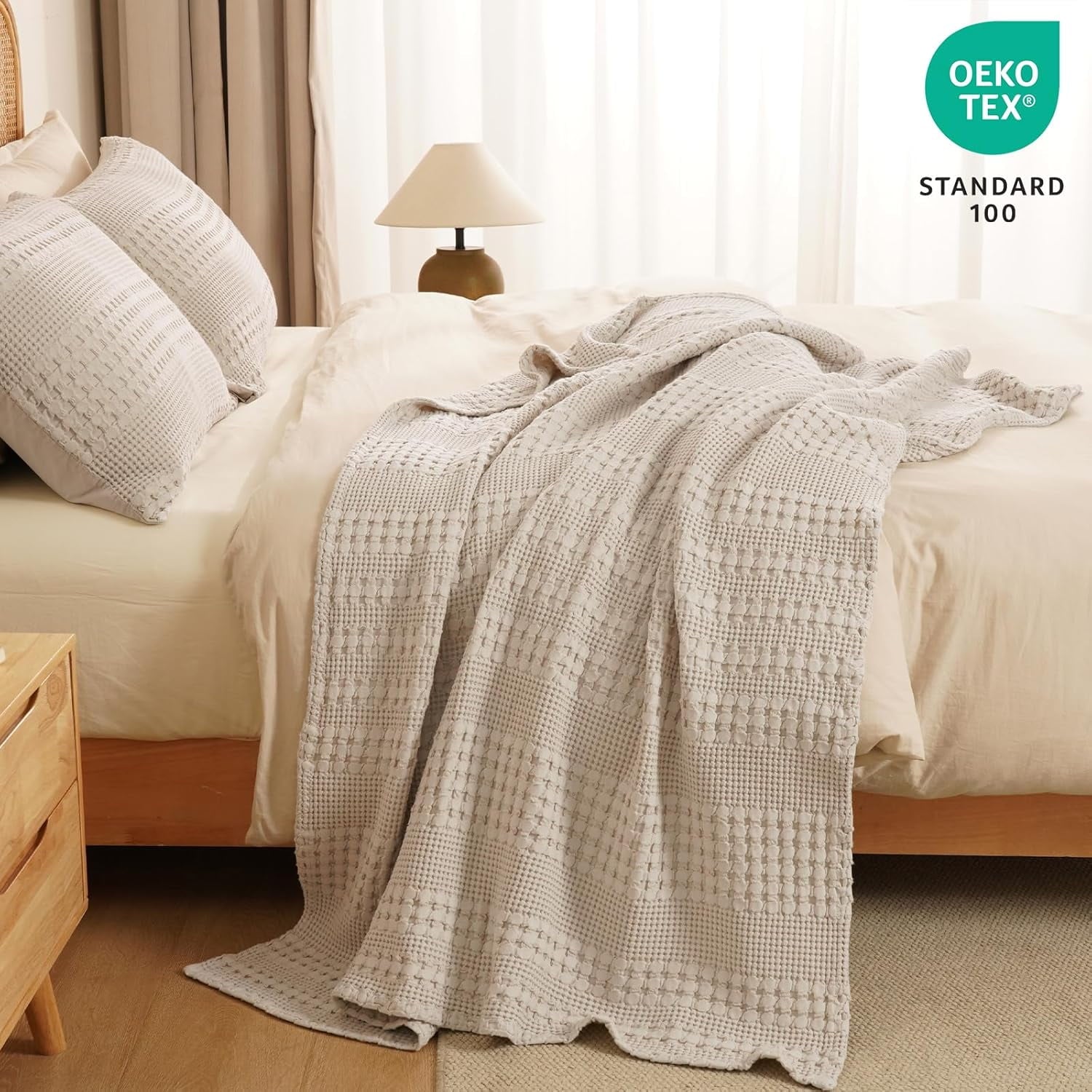 Reversible Sherpa 100% Cotton Waffle Weave Blanket, Lightweight Throw Washed Blanket for Bed Sofa Home Decor, Oatmeal, 50"x60" - Cozy Fleece Throw Blanket for Couch & Bed Detail