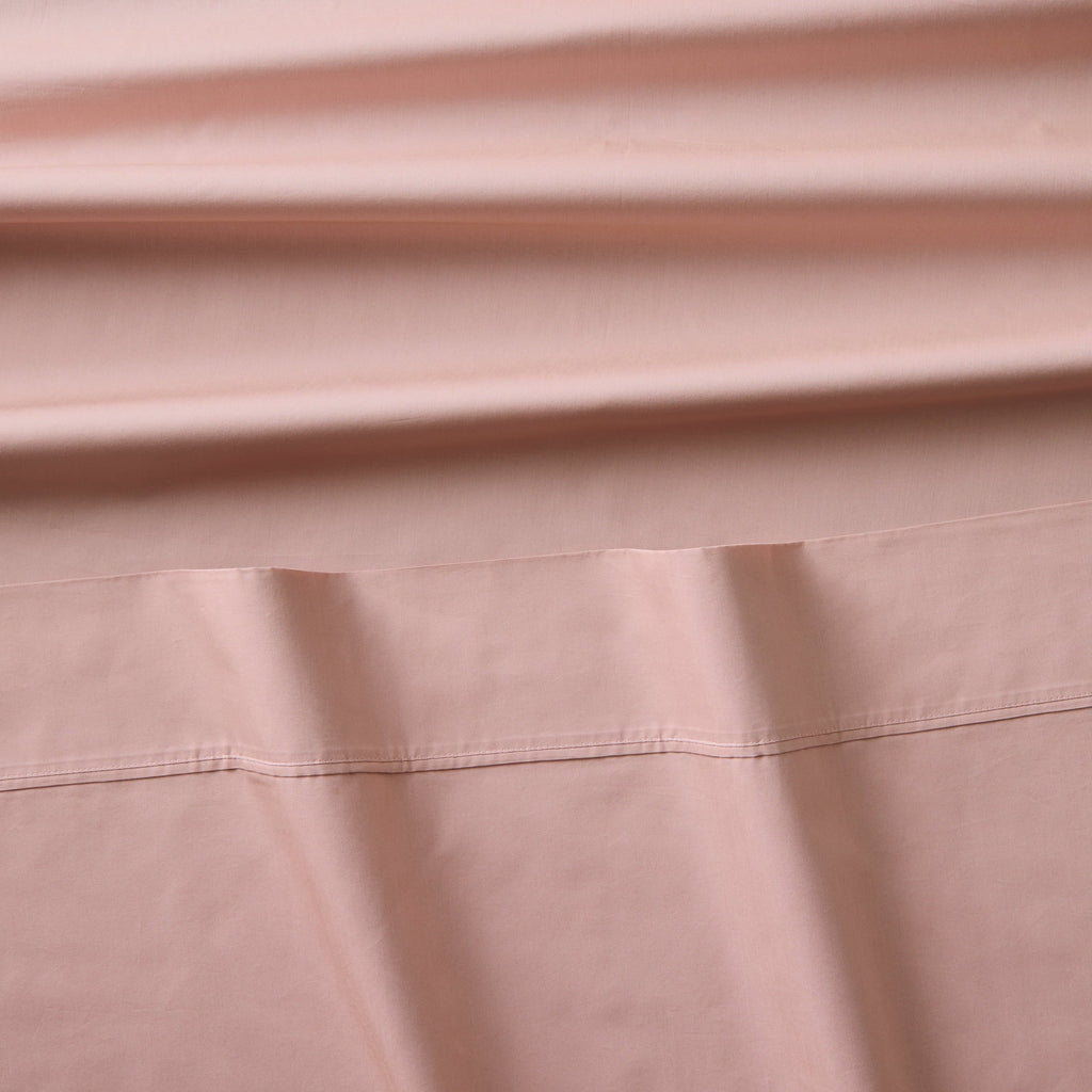 Breathable Luxury 300 Thread Count Cotton Percale 3-Piece Antique Blush Bed Sheet Set, Twin - Breathable Egyptian Cotton Flat & Fitted Sheets Detail