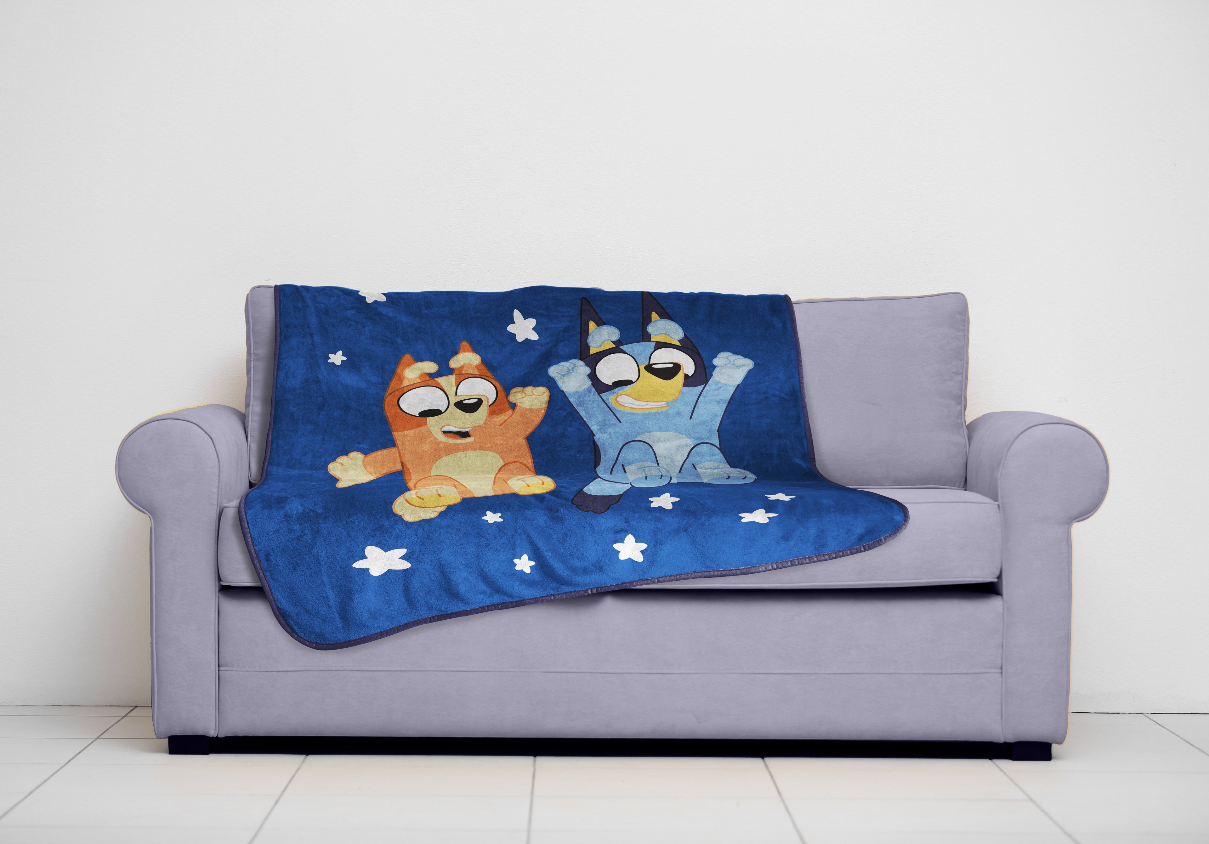 Cozy Fleece In The Dream Kids Throw Blanket, 46 x 60, Microfiber, Blue, BBC Studios Ages 1+ - Cozy Fleece Throw Blanket for Couch & Bed Detail