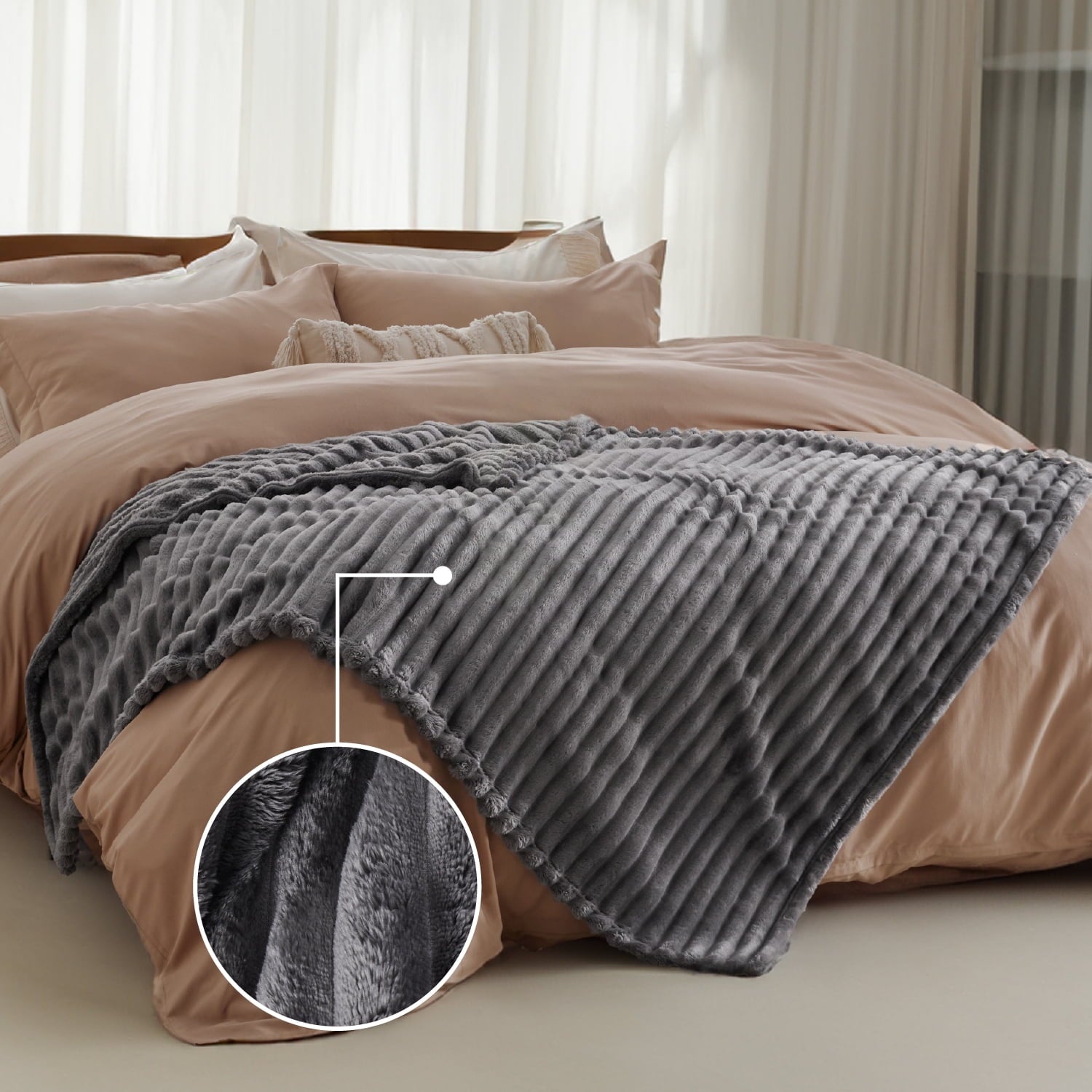 Cozy Fleece Grey Fleece Throw Blanket for Couch - Super Soft Cozy Blankets for Women, Girls, 50x60 inches - Lightweight Plush Warm Blanket for All Seasons Detail