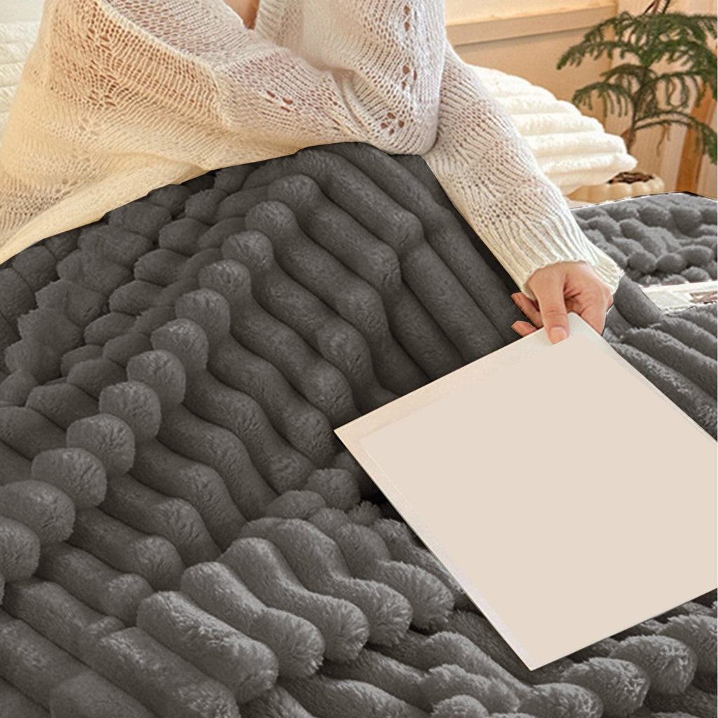 Decorative Knitted Bunny Blanket, Super Soft & Warm Faux Rabbit Fur Throw Blanket, Lightweight Microfiber Machine Washable for Bedroom, ... - Super Soft Reversible Sherpa Flannel Blanket Detail
