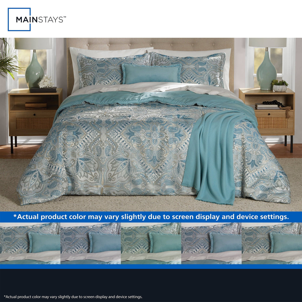 Luxurious Quilted Full/Queen Comforter Set, All-Season, 5-Piece, Teal Jacquard Medallion - All-Season Down Alternative Comforter Insert Detail