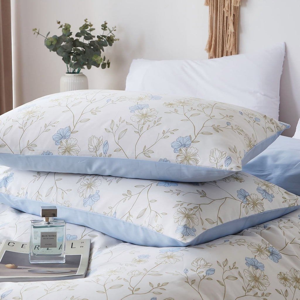 Luxurious Quilted Cotton Comforter Sets Queen Size, 3 Pieces Botanical Blue Floral Reversible Bedding Sets for Adults All Season - Luxurious Quilted Duvet Cover Set Detail
