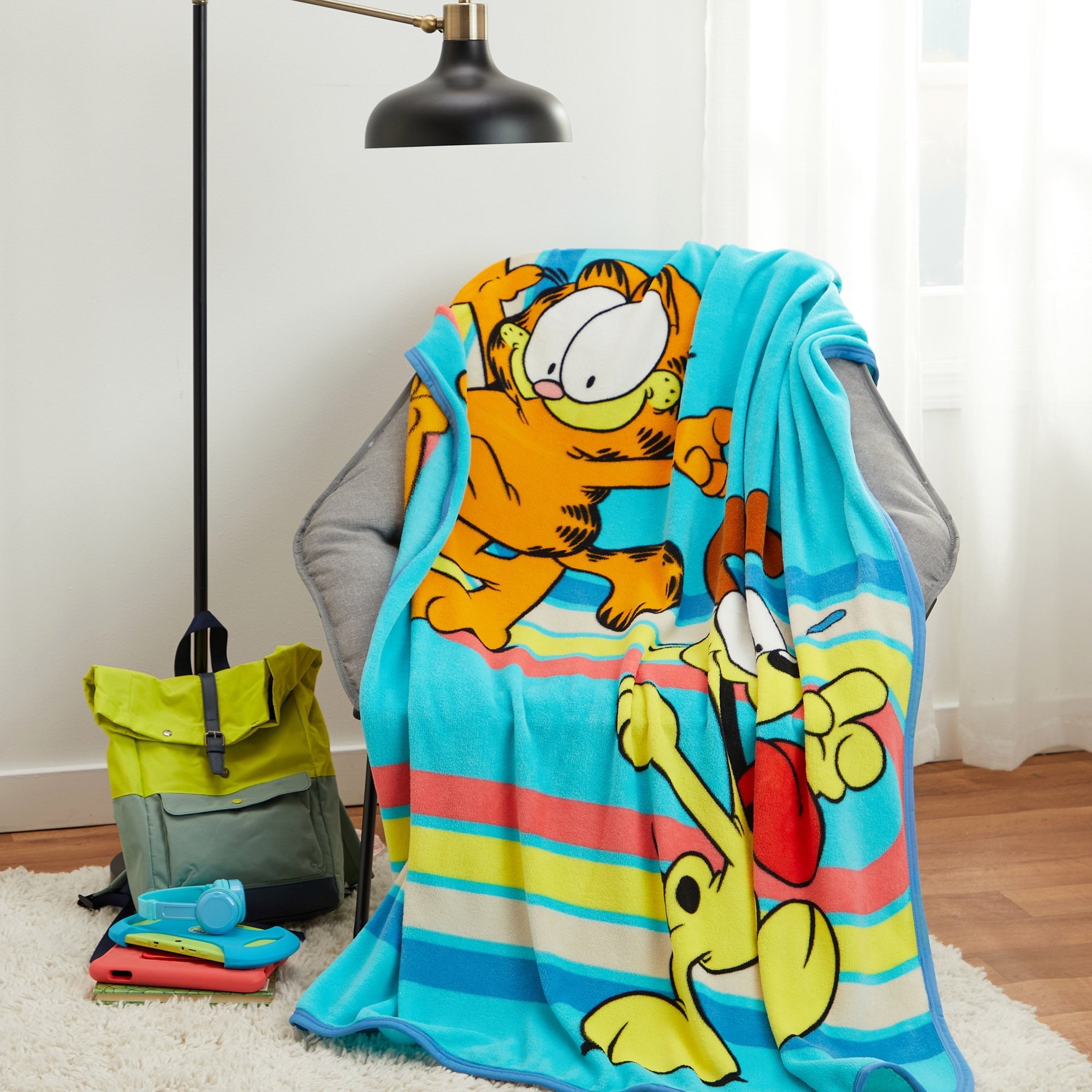 Cozy Fleece Kids Blue Print Fleece Throw Blanket, 46 x 60 - Cozy Fleece Throw Blanket for Couch & Bed Detail