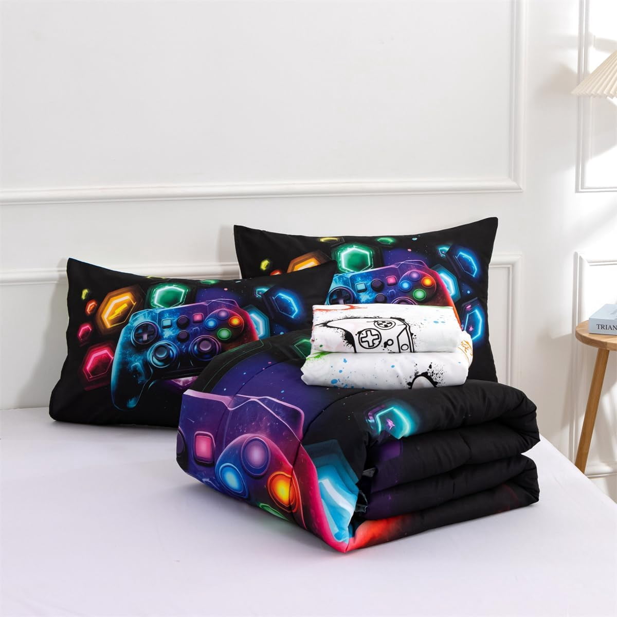 Luxurious Quilted Game Console Comforter Set for Boys Girls Kids Space Universe Gaming Geometric Lightweight Microfiber Gamer Bedding S... - Cloud-Like Soft Lightweight Bed Comforter Detail