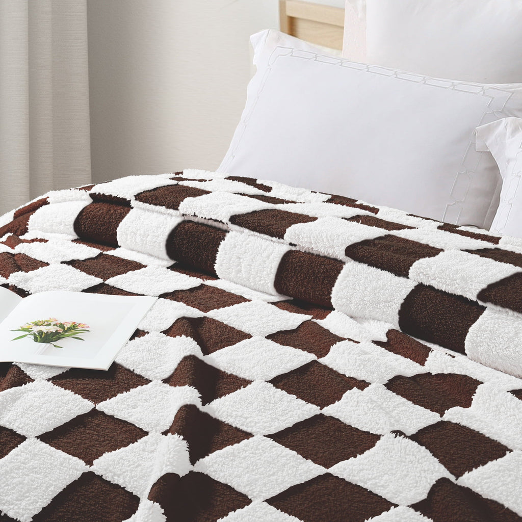 Lightweight Warm Checkered Throw Blanket, Super Soft and Warm Fluffy Fleece Blanket for Couch, Sofa, Bed, Cute Plaid Pattern, Coffee, ... - Luxury Knitted Decorative Throw Blanket with Fringes Detail