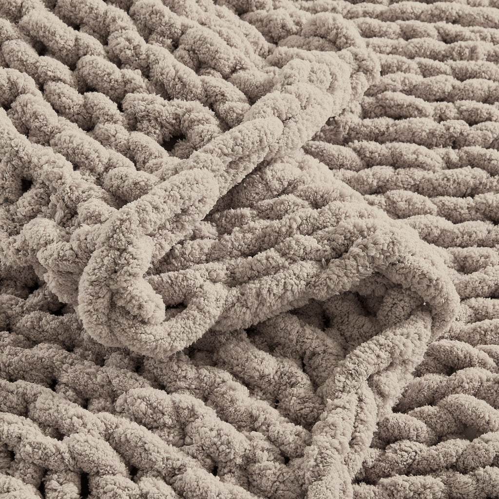 Super Soft Flannel Chunky Knit Throw Blanket Handmade Soft Throws for Couch Sofa Bed, 50" x 60" Taupe - Lightweight Plush Warm Blanket for All Seasons Detail