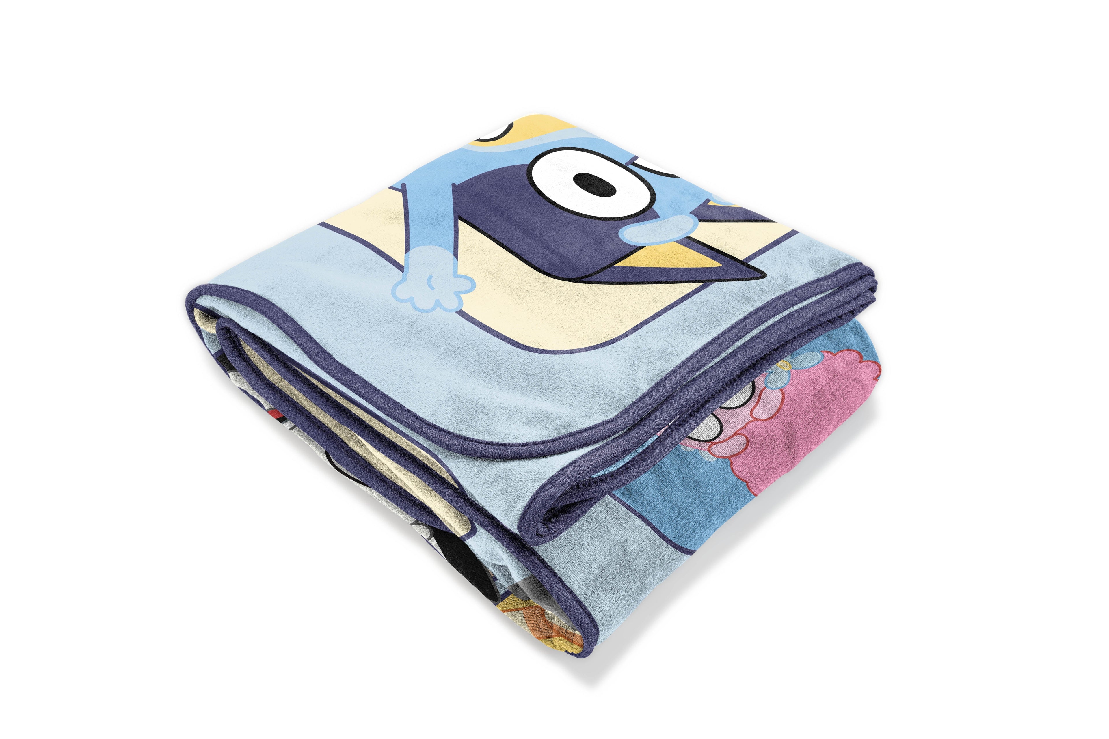 Super Soft Flannel BBC & Friends 40x50 Throw Blanket - Super Soft Reversible Sherpa Flannel Blanket Detail