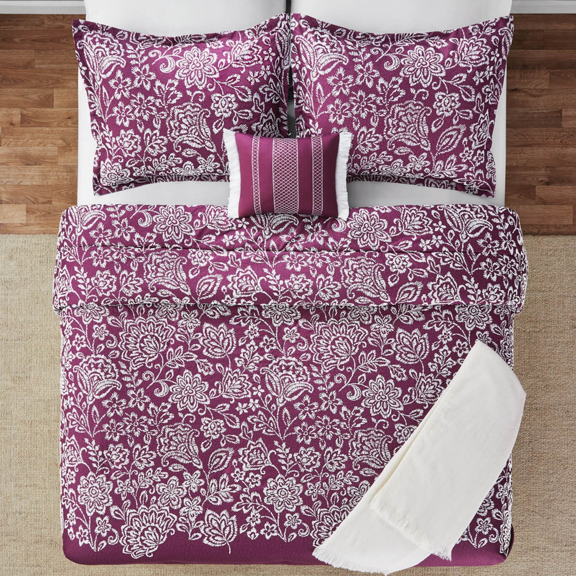 Hypoallergenic Cloud 5-Piece Jacquard Comforter Set with Decor Pillow and Throw Purple Flocking Embroidery Bedding Set, Full/Queen - Hypoallergenic Ultra-Fluffy Quilt for Winter Detail