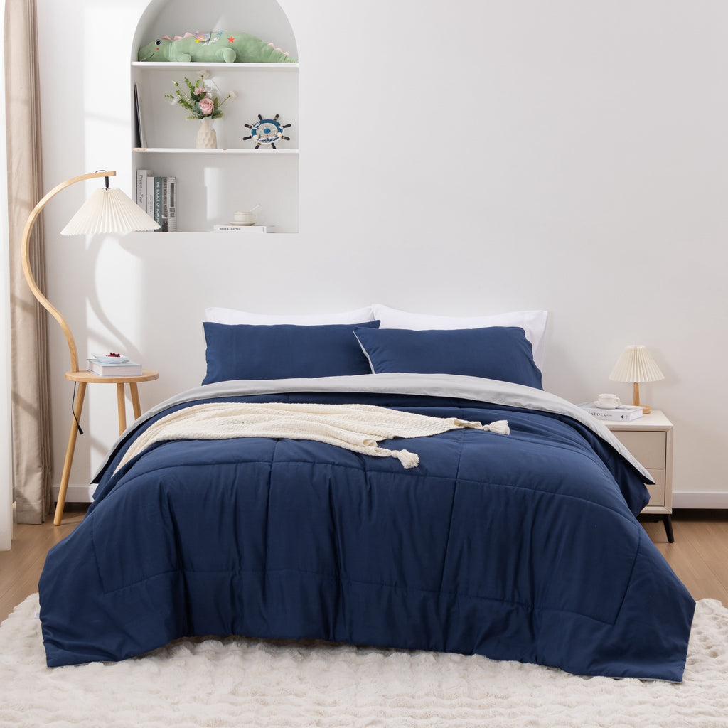 Fluffy Down Alternative Queen Comforter Set All Season Reversible Bed Set with 2 Pillow Cases 3 Pieces Bedding Sets Down Alternative Blue/Gra... - All-Season Down Alternative Comforter Insert Detail