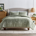 All-Season King, Comforter Set with Shams - Soft and Cozy, Green - Hypoallergenic Ultra-Fluffy Quilt for Winter - Default Title