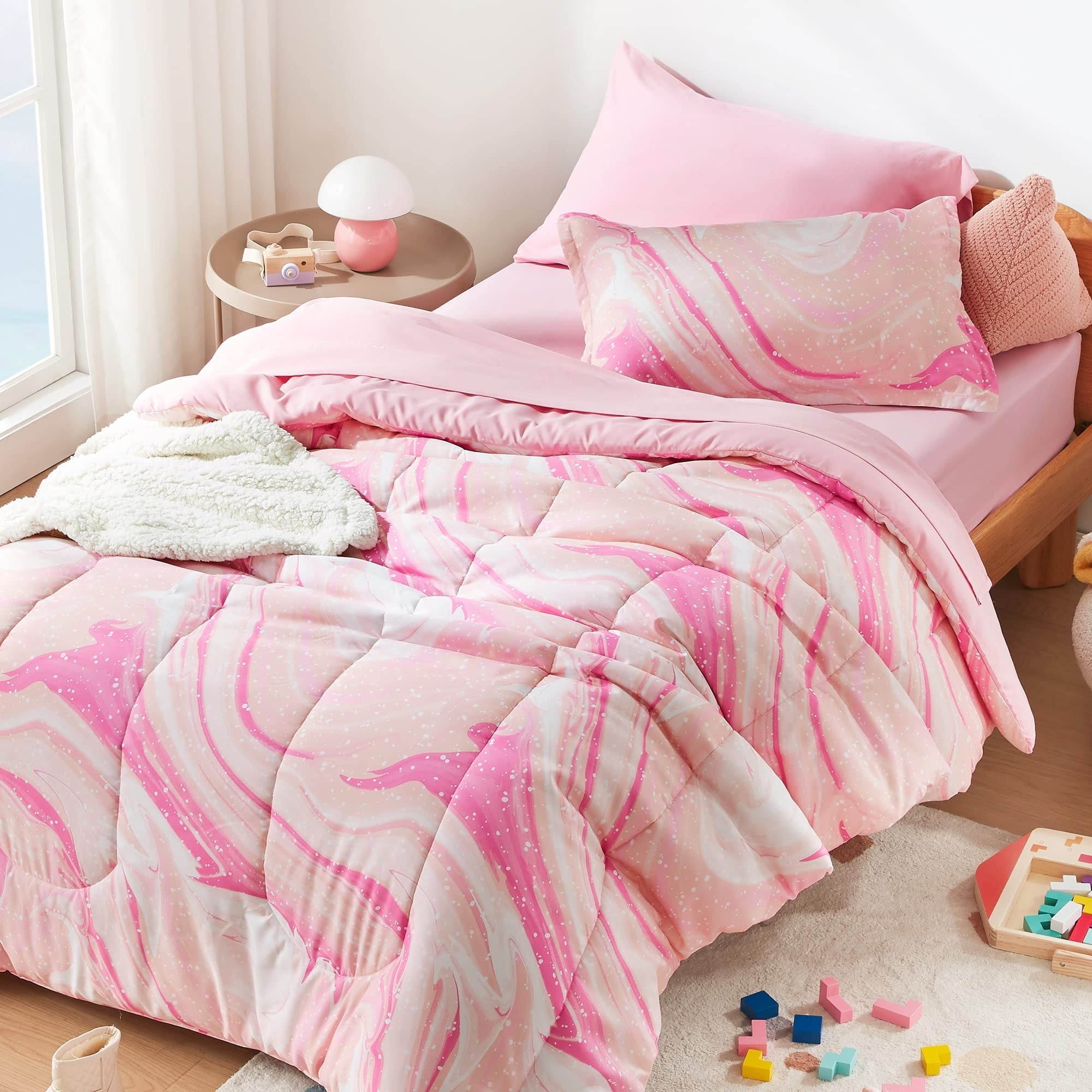 Hypoallergenic Cloud Kids Twin Bedding Comforter Set - 5 Pieces Super Cute & Soft Bedding Sets & Collections with Comforter, Sheet, Pillow... - All-Season Down Alternative Comforter Insert - Default Title