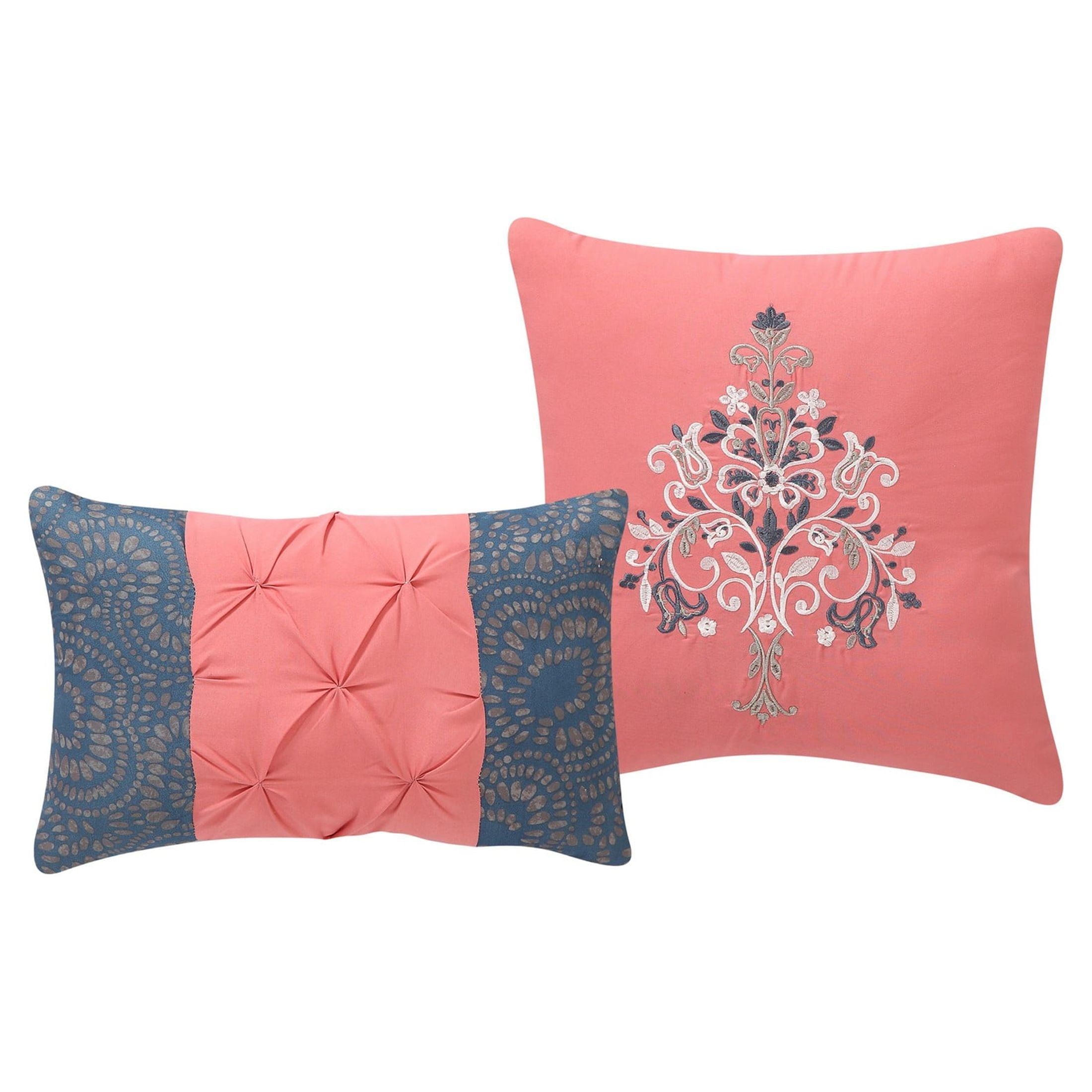 Fluffy Down Alternative Casa Real 5-Piece Coral Damask Reversible Comforter Set, King, Adult, Unisex - Cloud-Like Soft Lightweight Bed Comforter Detail