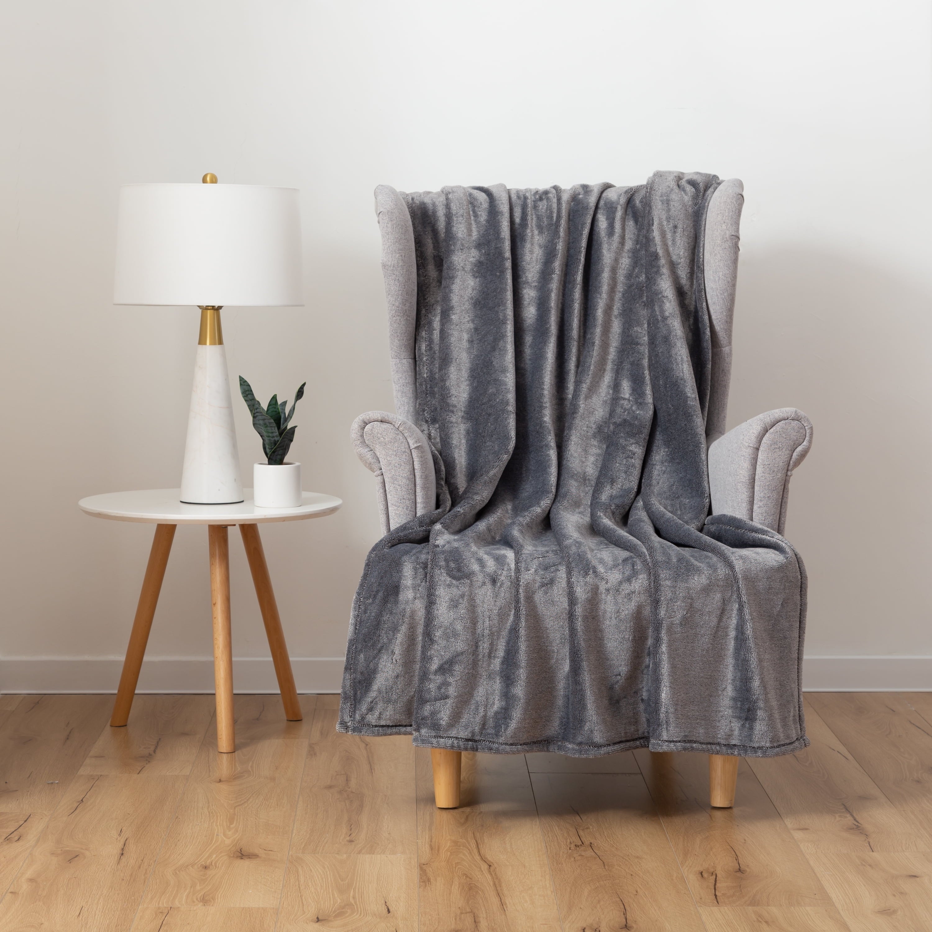 Decorative Knitted Plush Heathered Soft Oversized Throw Blanket, Gray - Cozy Fleece Throw Blanket for Couch & Bed Detail