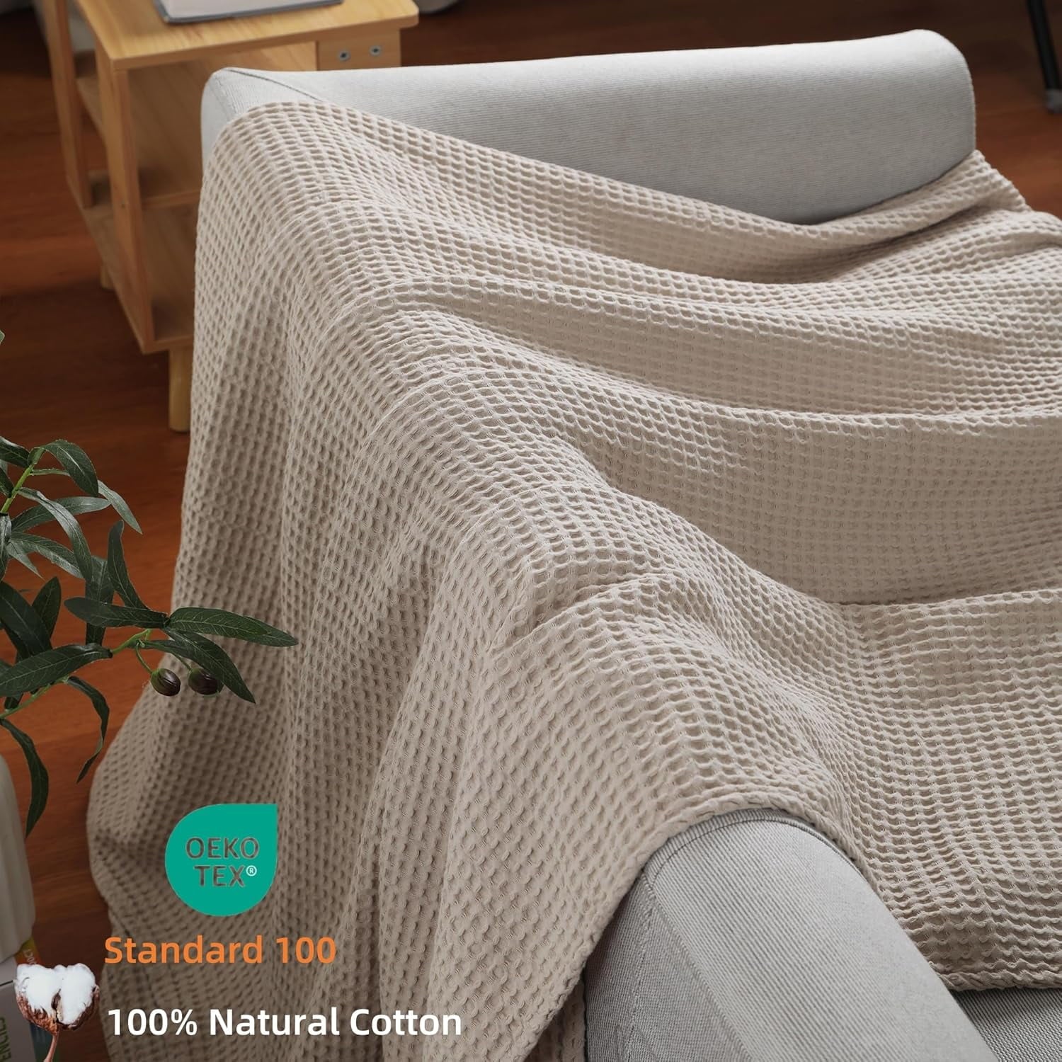 Reversible Sherpa 100% Cotton Waffle Bed Blanket King Size, Throw Blanket for Couch All Seasons (Beige, 104x90) - Cozy Fleece Throw Blanket for Couch & Bed Detail
