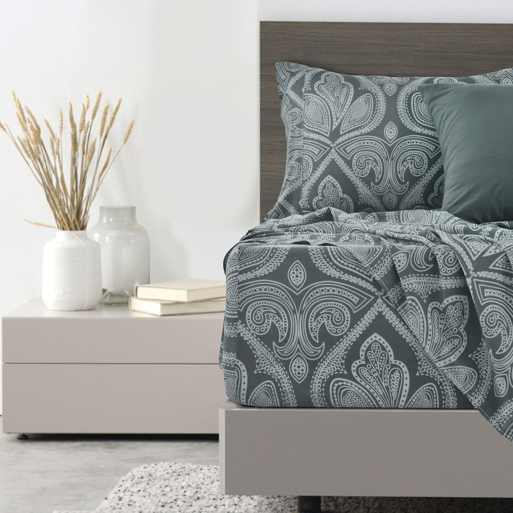 Ultra-Soft Queen Bed Sheets Set - 6 Piece Brushed Microfiber Bed Sheet - Shrinkage and Fade Resistant - (Queen, Grey) - Luxury Bed Sheet Set with Deep Pockets Detail