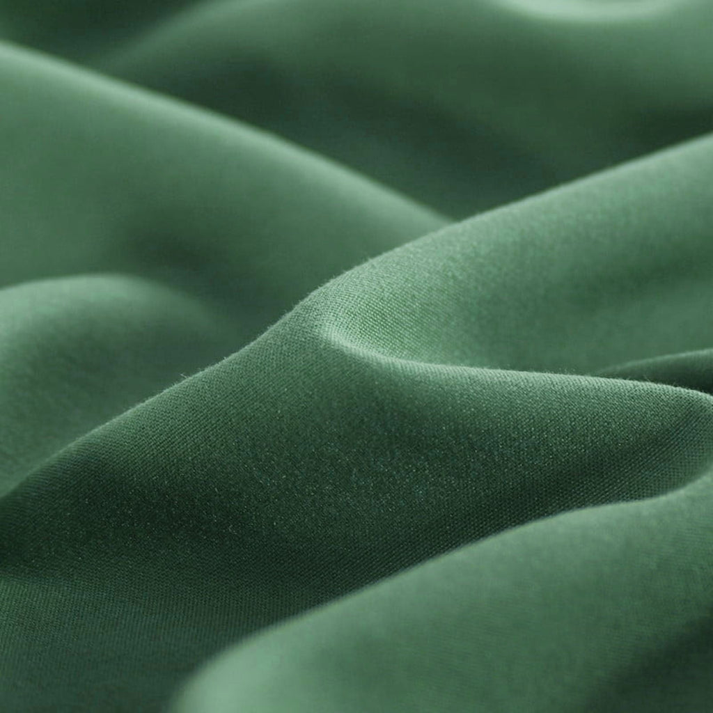 All-Season Grass Green/Grey Queen Size Comforter Set,3-Pieces Reversible Comforter Set Soft and Lightweight,All Season Down Alte... - Cloud-Like Soft Lightweight Bed Comforter Detail
