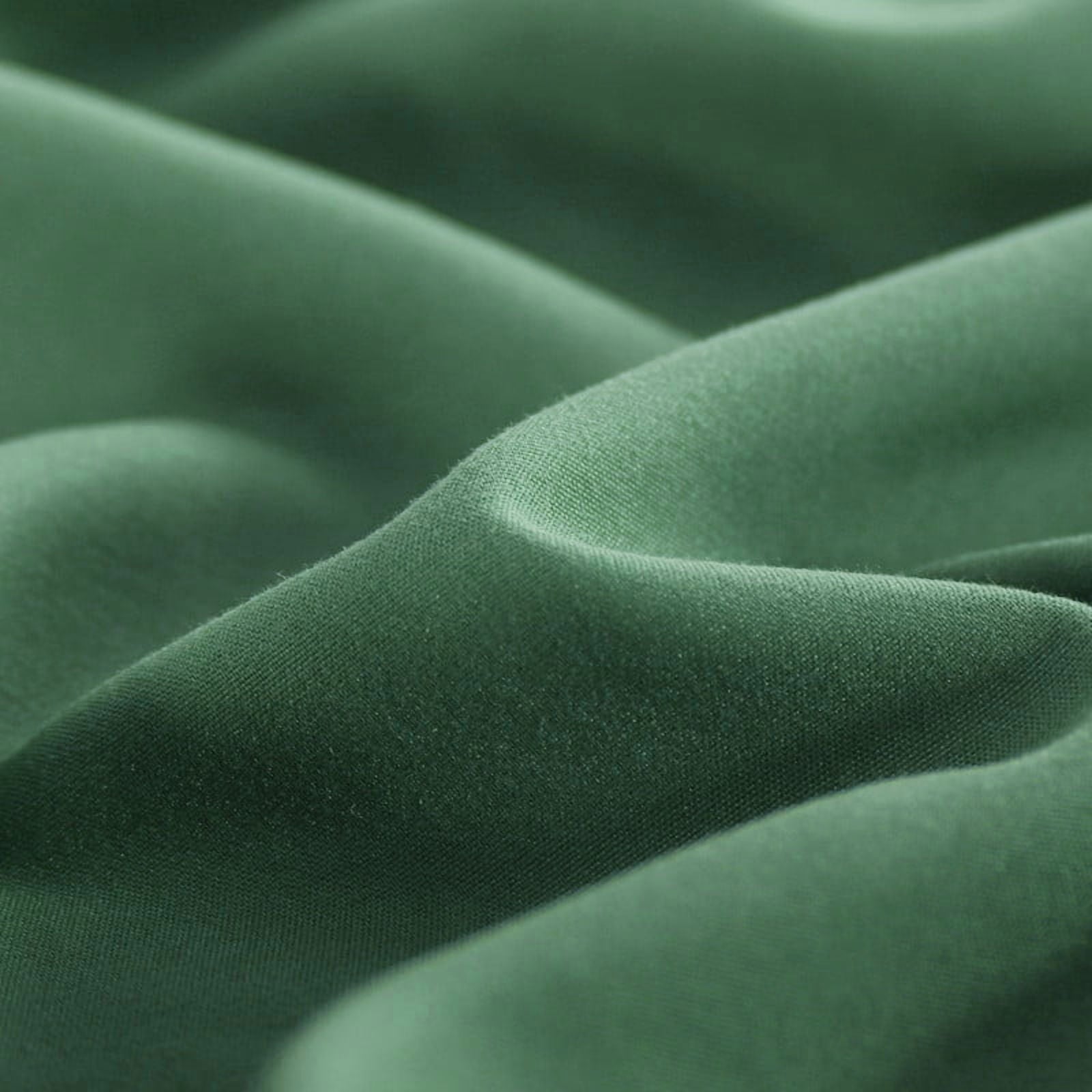 All-Season Grass Green/Grey Queen Size Comforter Set,3-Pieces Reversible Comforter Set Soft and Lightweight,All Season Down Alte... - Cloud-Like Soft Lightweight Bed Comforter Detail
