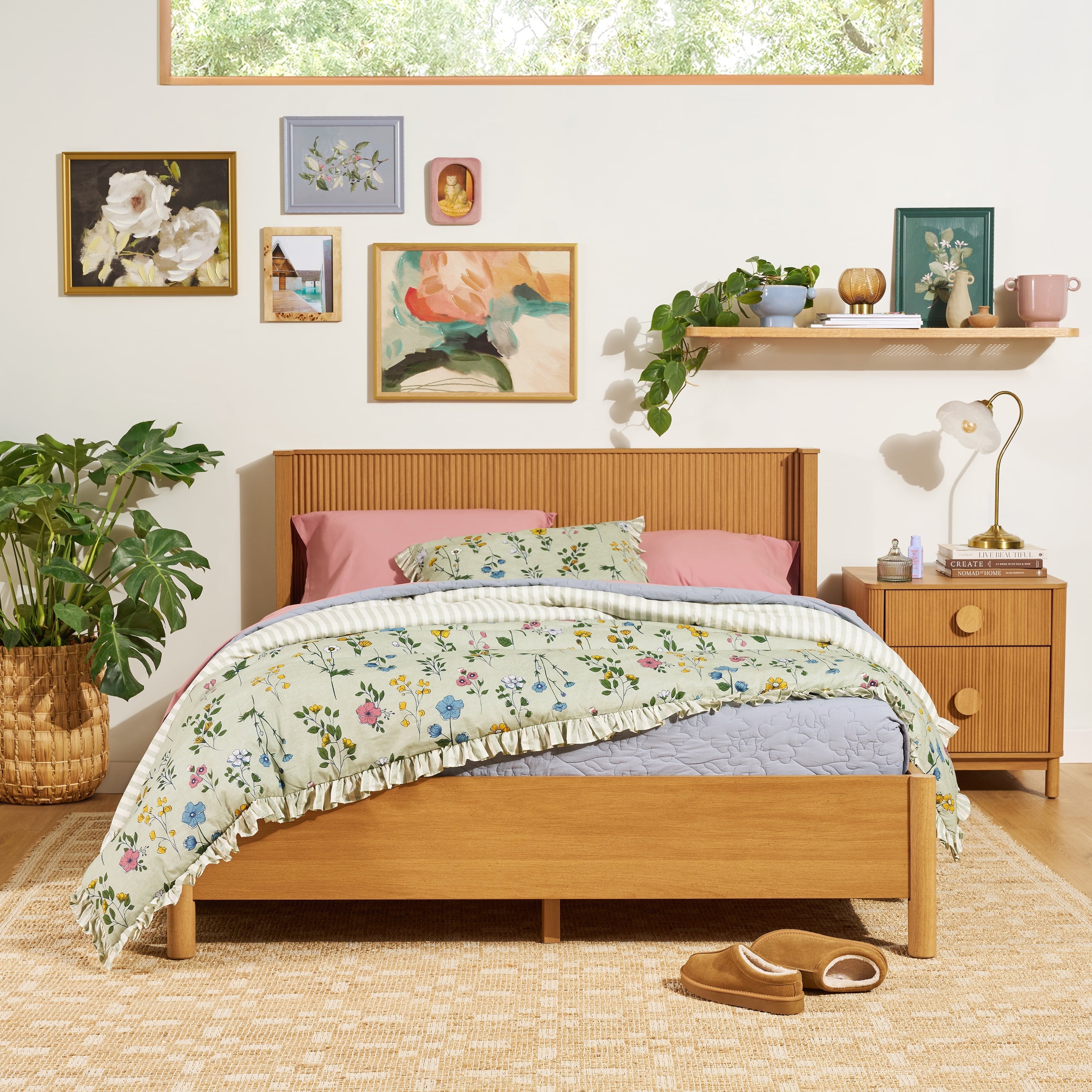 Heavyweight Warmth 100% Cotton Botanical 3-Piece Sage Green Comforter Set, Full/Queen - Luxurious Quilted Duvet Cover Set Detail