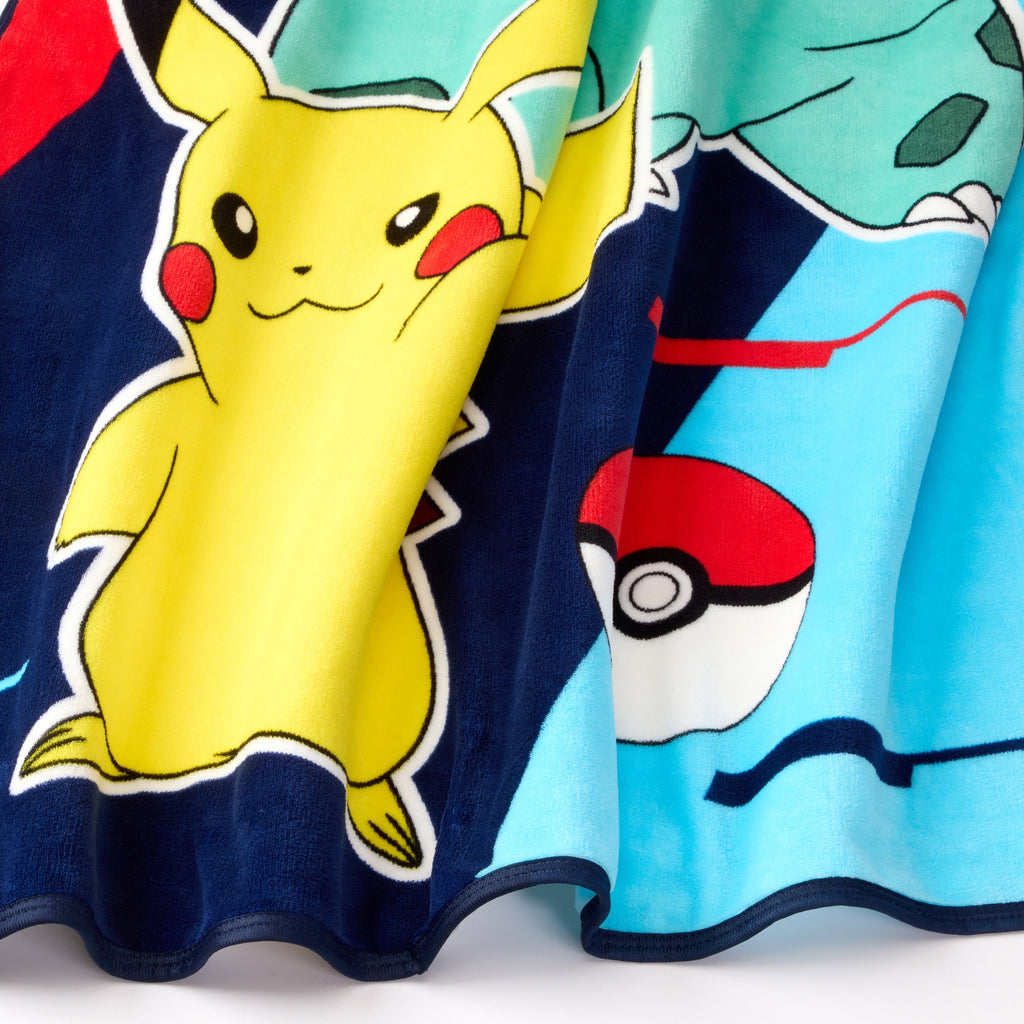 Super Soft Flannel Kids Print Fleece Throw Blanket, 46 x 60 - Super Soft Reversible Sherpa Flannel Blanket Detail