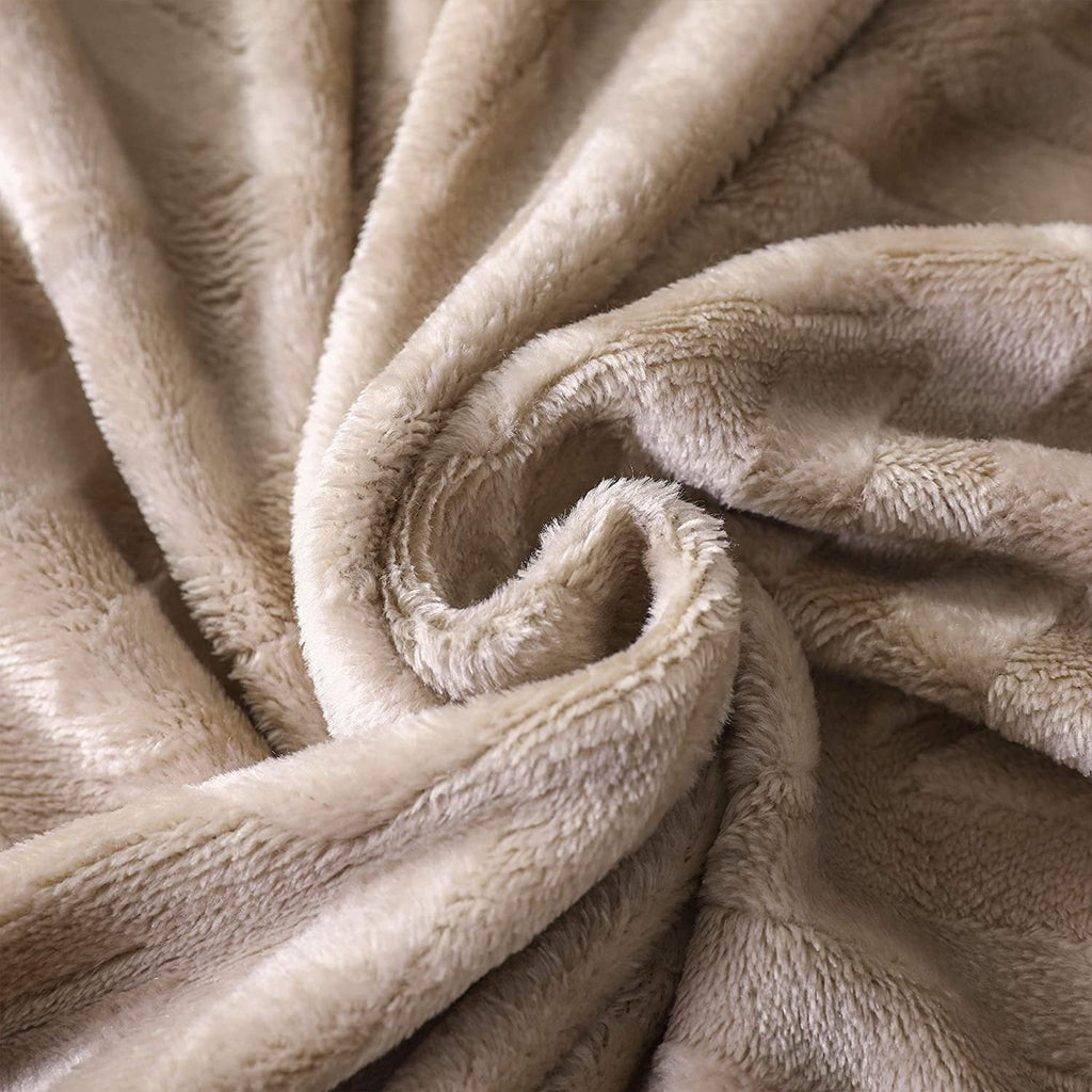 Decorative Knitted Soft Flannel Fleece Lightweight 50"x60" Throw Blanket, Brushed Chevron Design Fluffy Plush Cozy Blanket for All Seaso... - Cozy Fleece Throw Blanket for Couch & Bed Detail