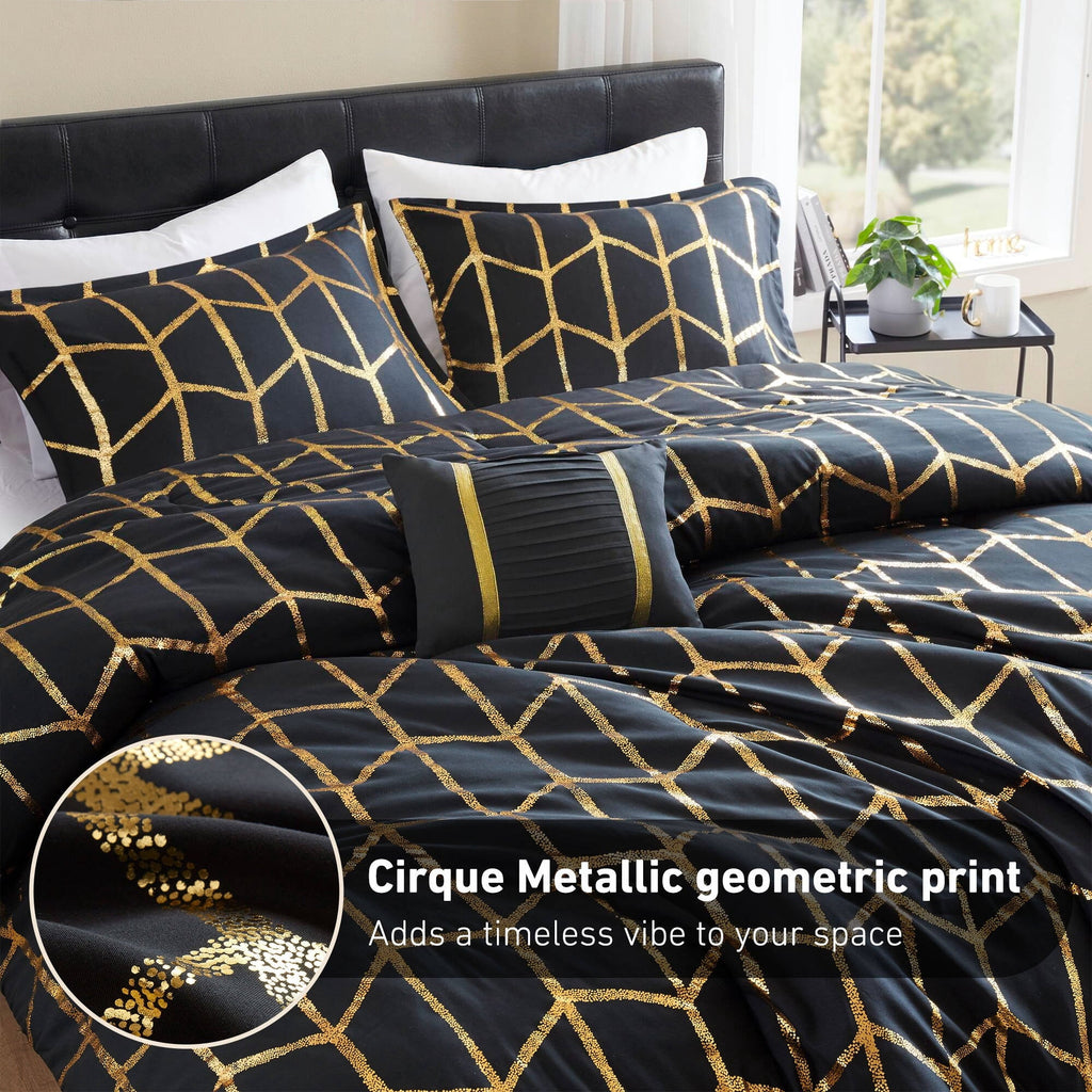 All-Season Full/Queen Size Comforter Set, 4-Piece Bedding Set for All Seasons, Geometric Metallic Comforter Bed Set with Decor P... - Cloud-Like Soft Lightweight Bed Comforter Detail