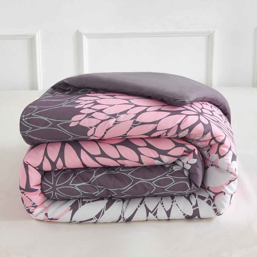 Fluffy Down Alternative 2 Pieces Pink Floral Comforter Set Twin Size, Botanical Bedding Sets with Cute Flowers Printing for Teen Girls - All-Season Down Alternative Comforter Insert Detail
