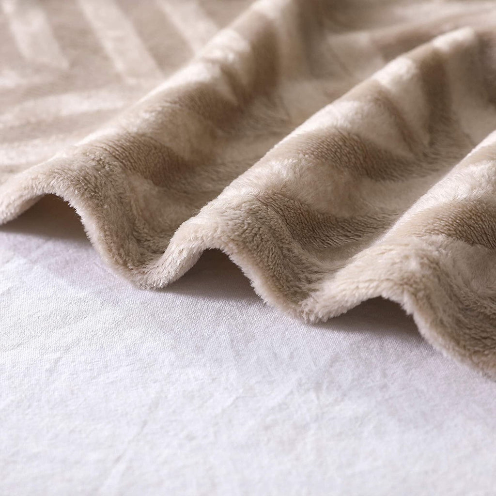 Decorative Knitted Soft Flannel Fleece Lightweight 50"x60" Throw Blanket, Brushed Chevron Design Fluffy Plush Cozy Blanket for All Seaso... - Cozy Fleece Throw Blanket for Couch & Bed Detail