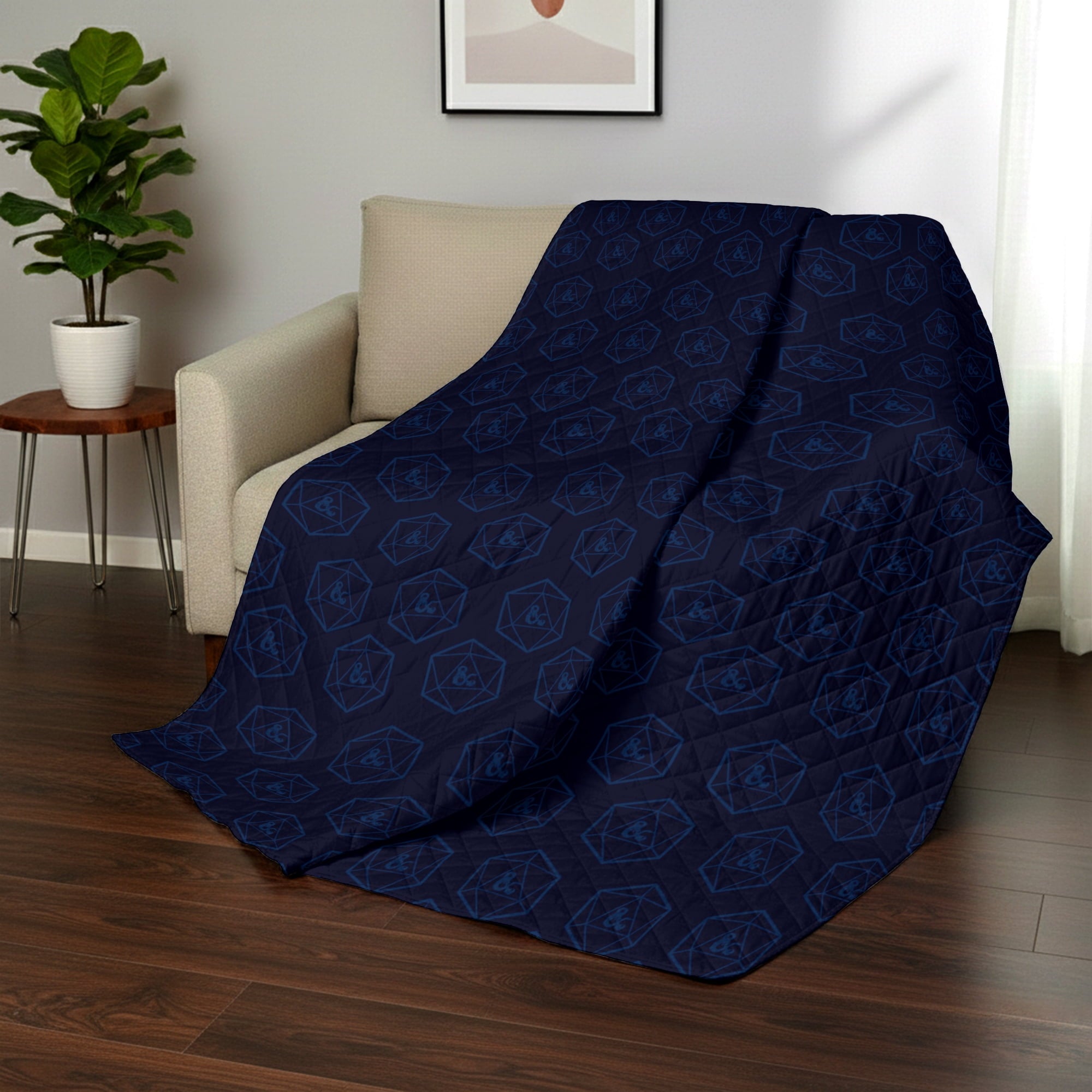 Cozy Fleece Quilted Throw Blanket 60x80 inches, Kids Character Bedding - Super Soft Reversible Sherpa Flannel Blanket Detail