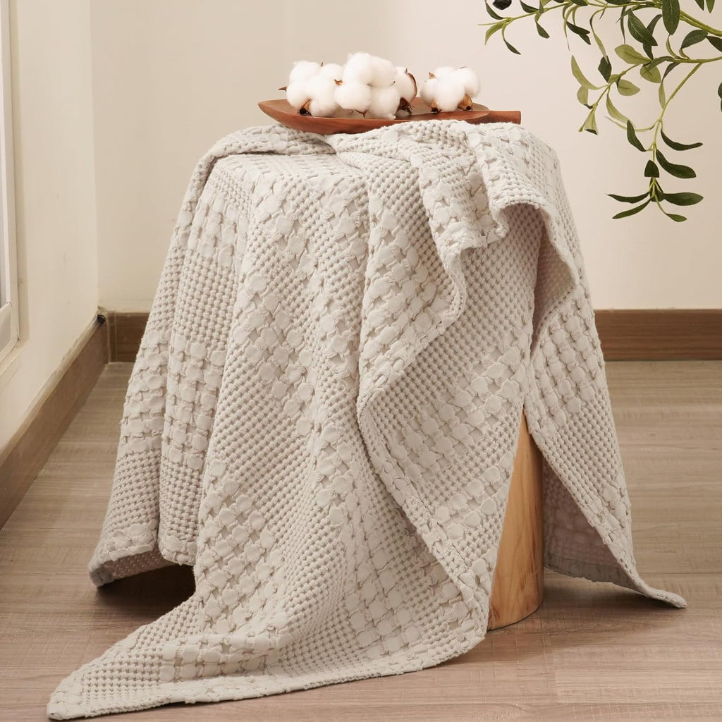 Reversible Sherpa 100% Cotton Waffle Weave Blanket, Lightweight Throw Washed Blanket for Bed Sofa Home Decor, Oatmeal, 50"x60" - Cozy Fleece Throw Blanket for Couch & Bed Detail