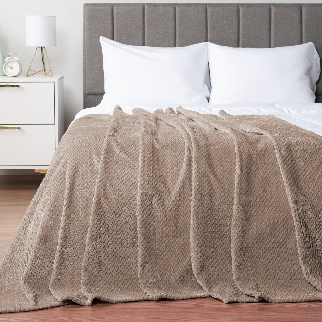 Cozy Fleece Soft Fleece Taupe Tan Throw Blanket for Couch, Lightweight Plush Warm Blankets for Bed, Fuzzy Cozy Flannel Blanket Th... - Super Soft Reversible Sherpa Flannel Blanket Detail