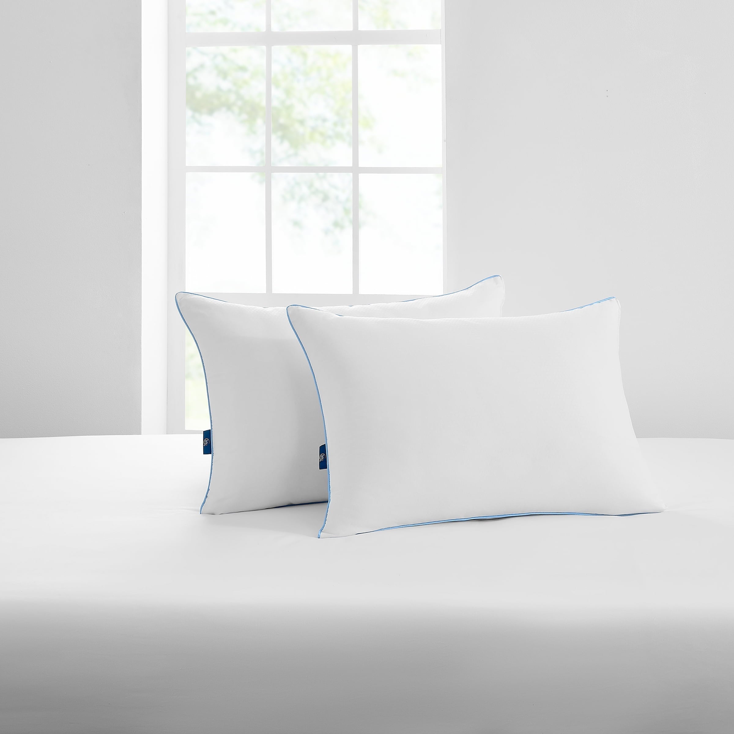 Decorative Plump Cool Nites Bed Pillow, Standard/Queen, 2 Pack - Ergonomic Memory Foam Pillow for Neck Pain Support Detail