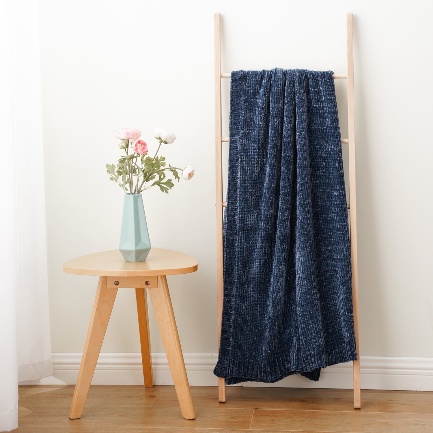 Lightweight Warm Navy Blue Chenille Throw for Couch Bed,Soft Navy Knit Blanket, Housewarming Gifts, 51"x 67" - Cozy Fleece Throw Blanket for Couch & Bed Detail