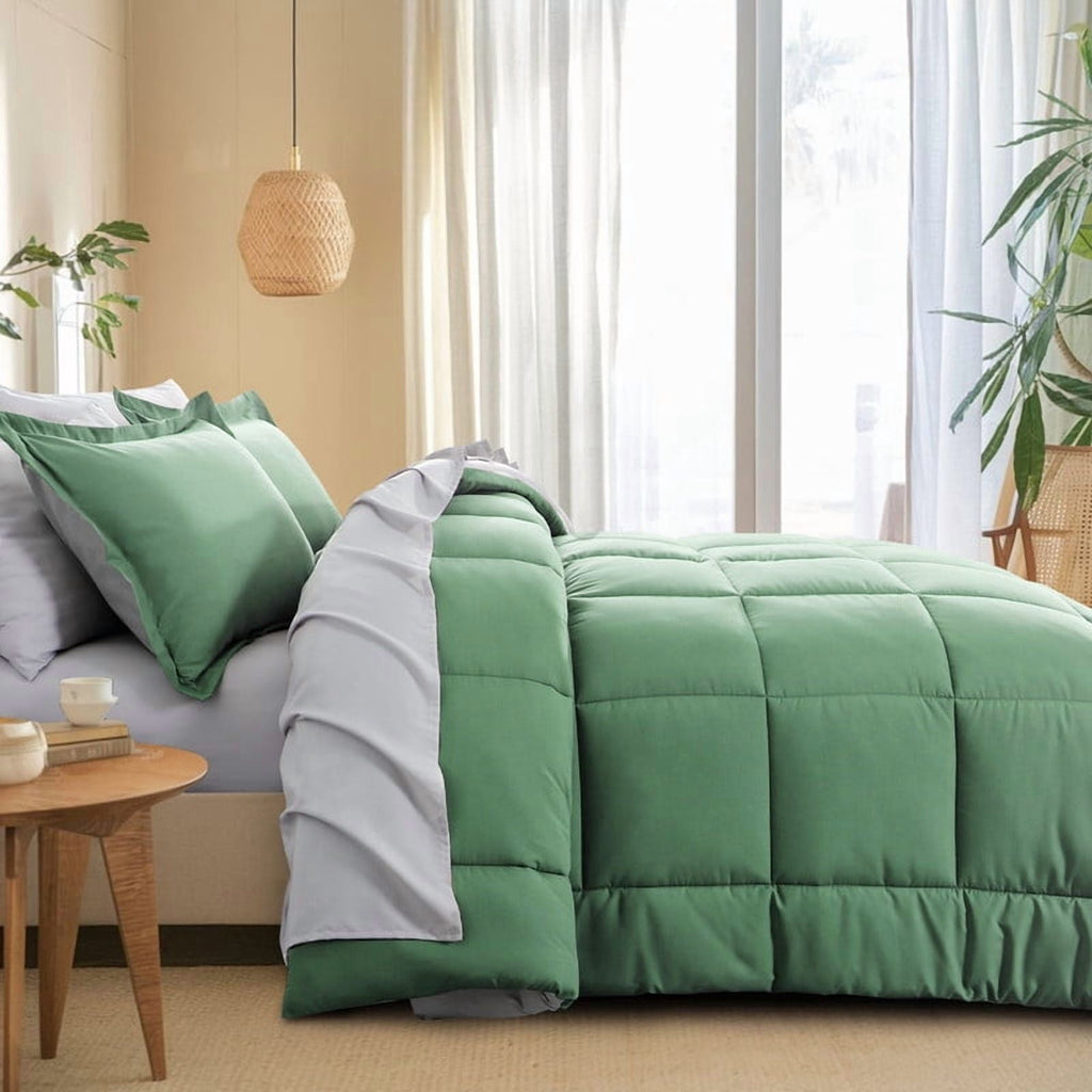 All-Season Grass Green/Grey Queen Size Comforter Set,3-Pieces Reversible Comforter Set Soft and Lightweight,All Season Down Alte... - Cloud-Like Soft Lightweight Bed Comforter Detail