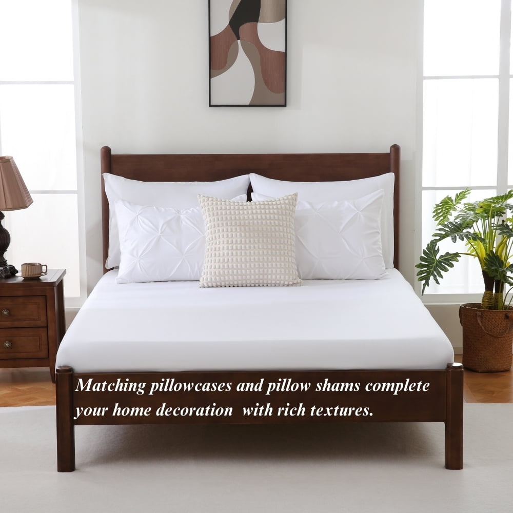 All-Season 7 Pieces Pinch-Pleated Comforter Set, White Queen Size - Cloud-Like Soft Lightweight Bed Comforter Detail
