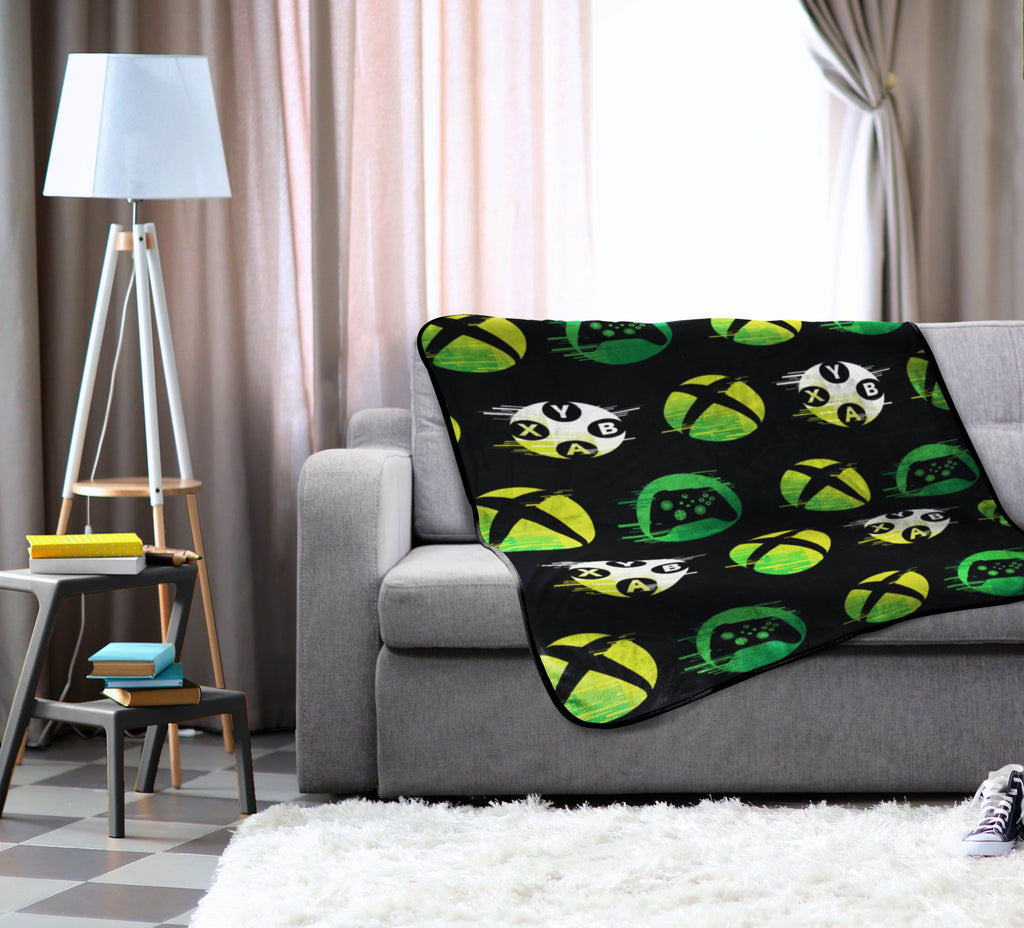 Super Soft Flannel Head Glow In The Dark Kids Throw Blanket, 46 x 60, Microfiber, Black - Super Soft Reversible Sherpa Flannel Blanket Detail