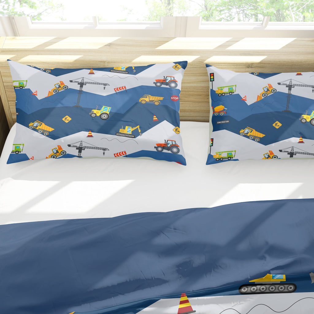 Heavyweight Warmth Car Comforter Set Construction Bedding Set for Boys Kids Trucks Comforter Cartoon Car Excavator Tractor Blue 3Pcs Twin - Luxurious Quilted Duvet Cover Set Detail
